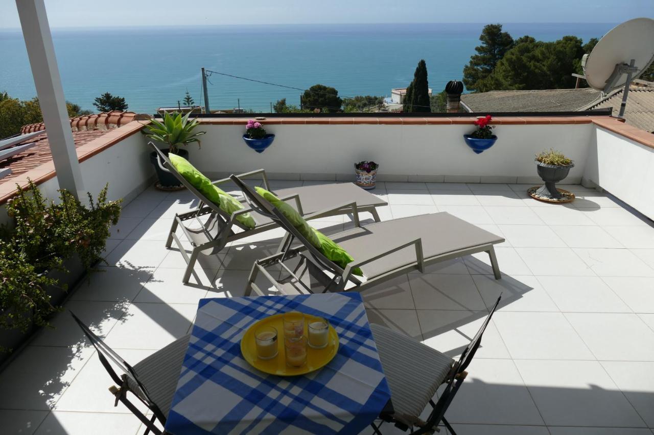 Villa Emily Licata Exterior photo